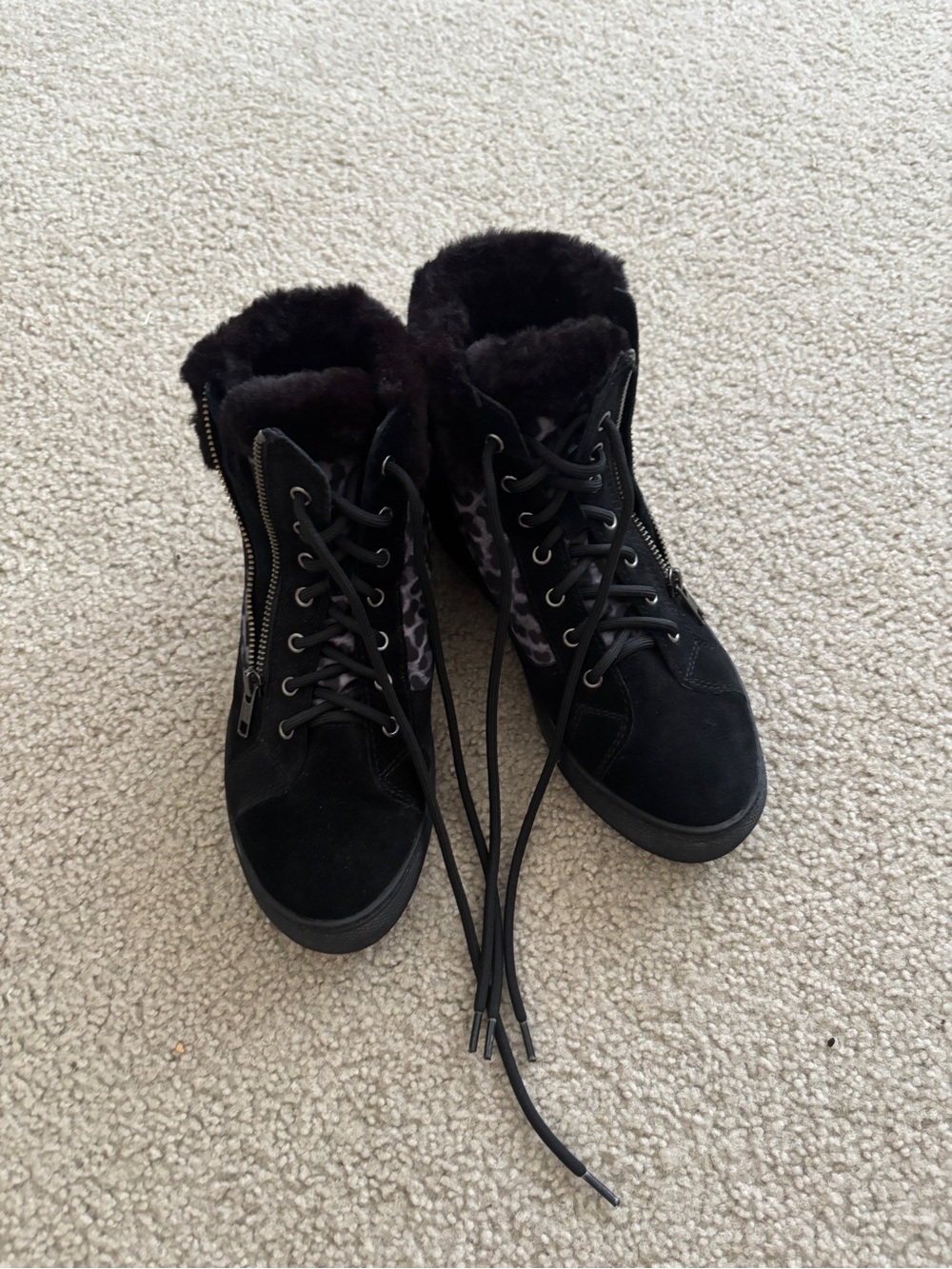 Women's Black Ankle Boots - Picture 9 of 9